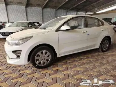 كيا ريو استاندر 2023 19