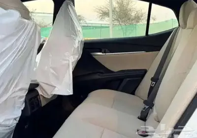 كامري ال اي هايبرد 4