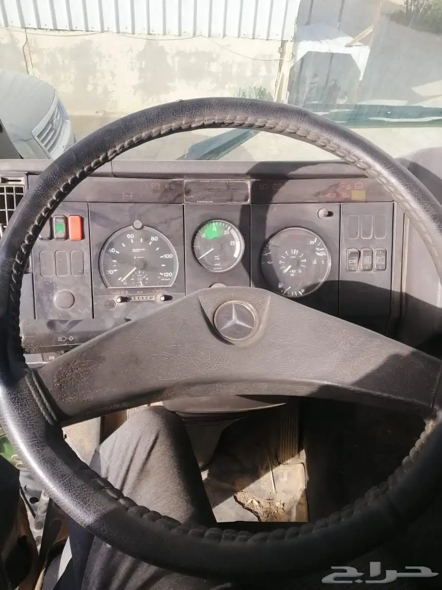 شاحنة مرسيدس 1990 17
