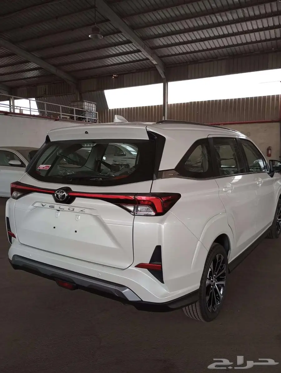 تويوتا فيلوز GLX 2025 . 15
