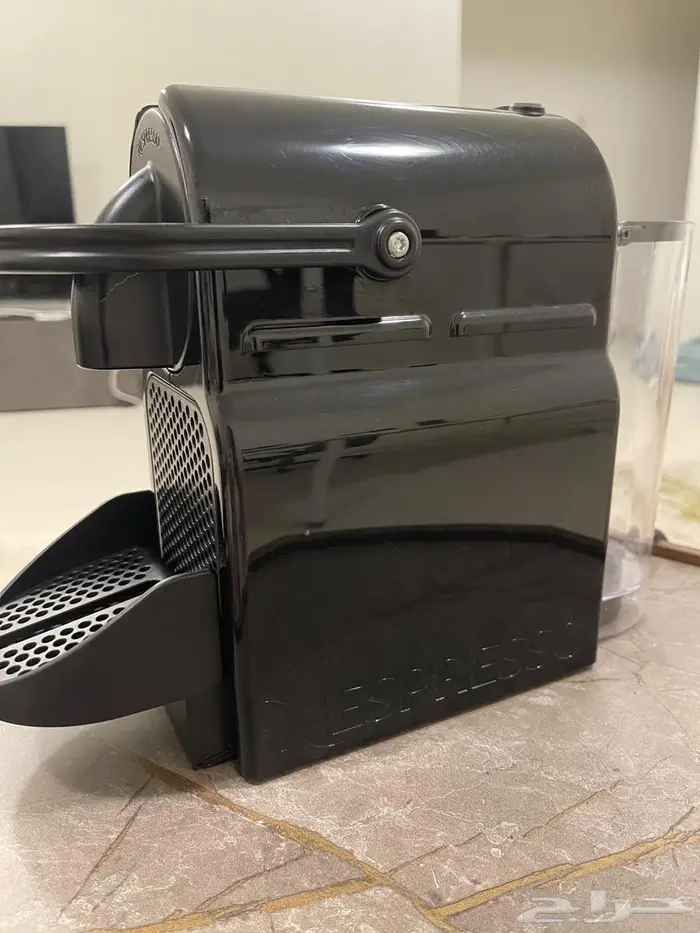 ماكينة نسبريسو إيسينزا ميني - nespresso 1