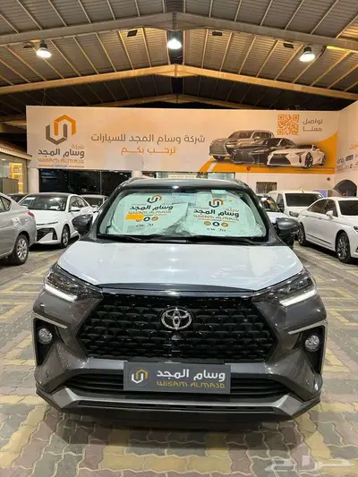 تويوتا فيلوز GLX بنزين 2025 كاش وبنك 1