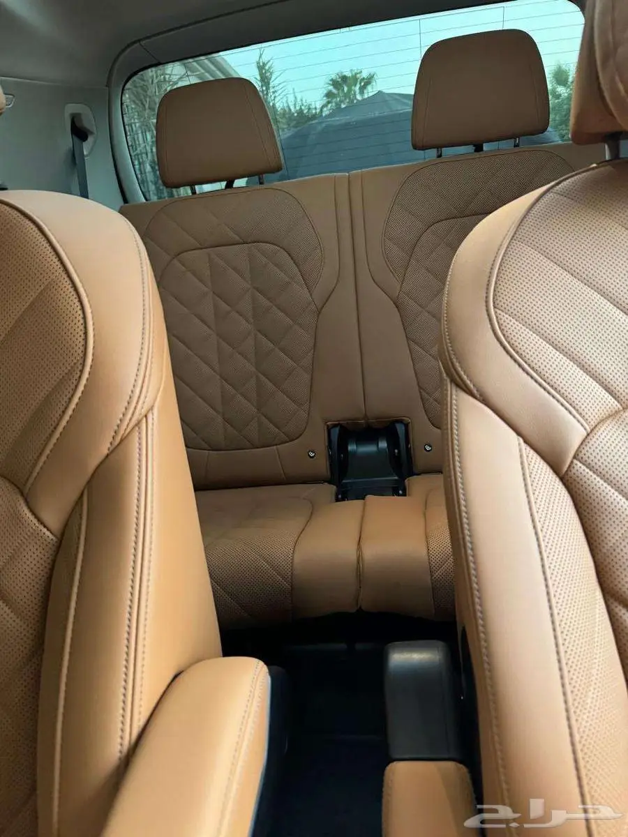 BMW X7 2024 فل كامل 21