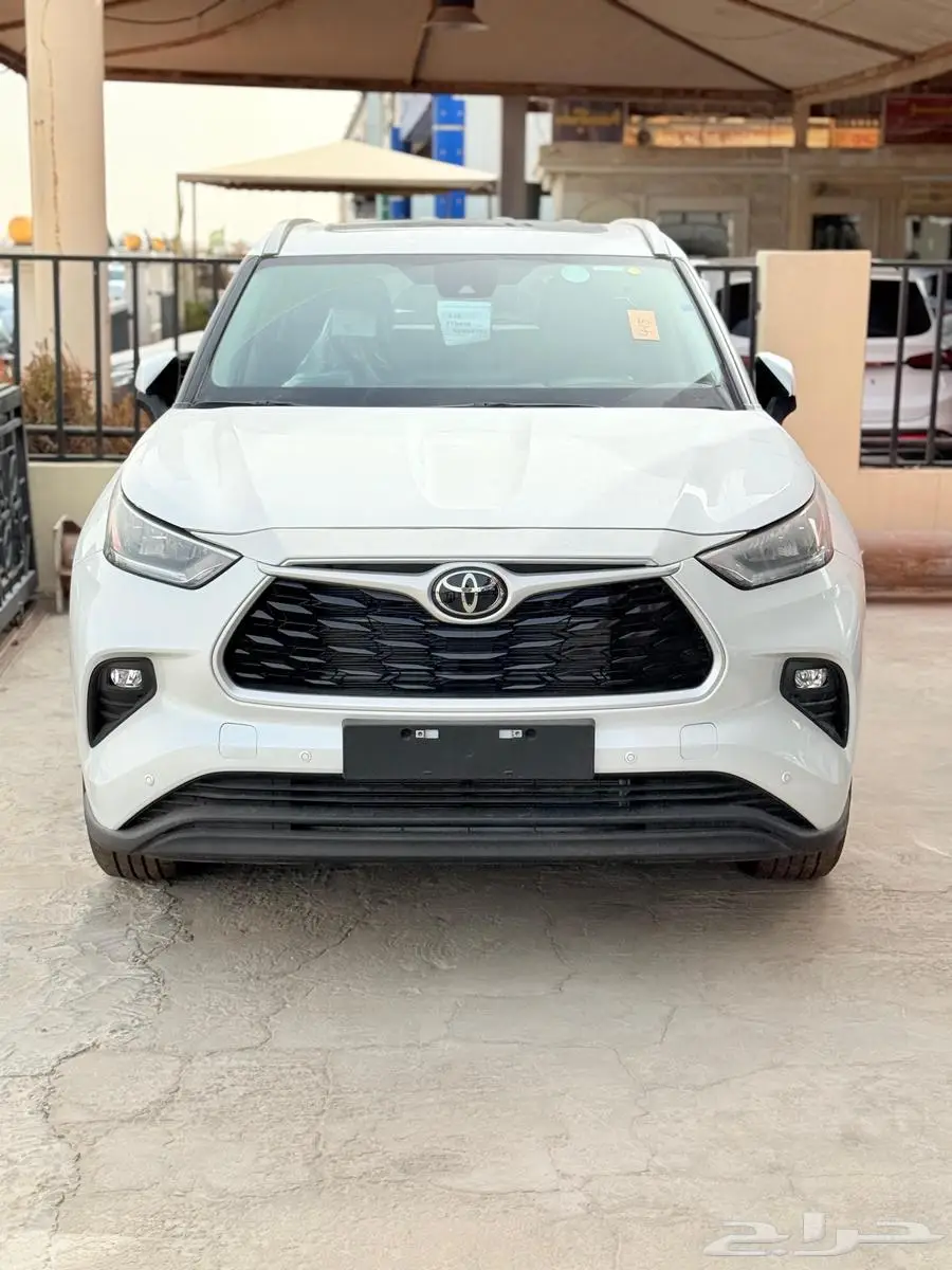 تويوتا هايلاندر نص فل GLE 2025 0