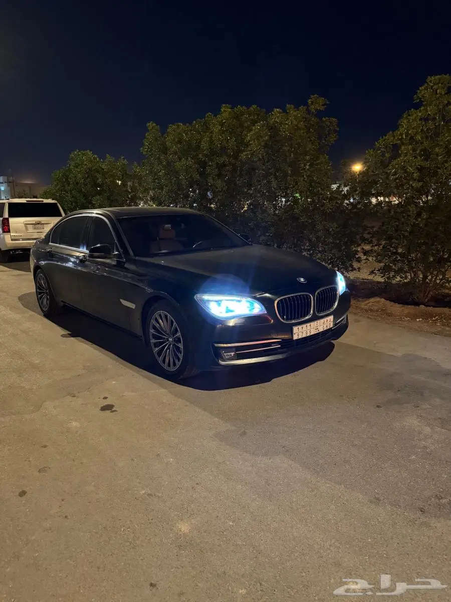 بي ام دبليو 730Li 2013 2