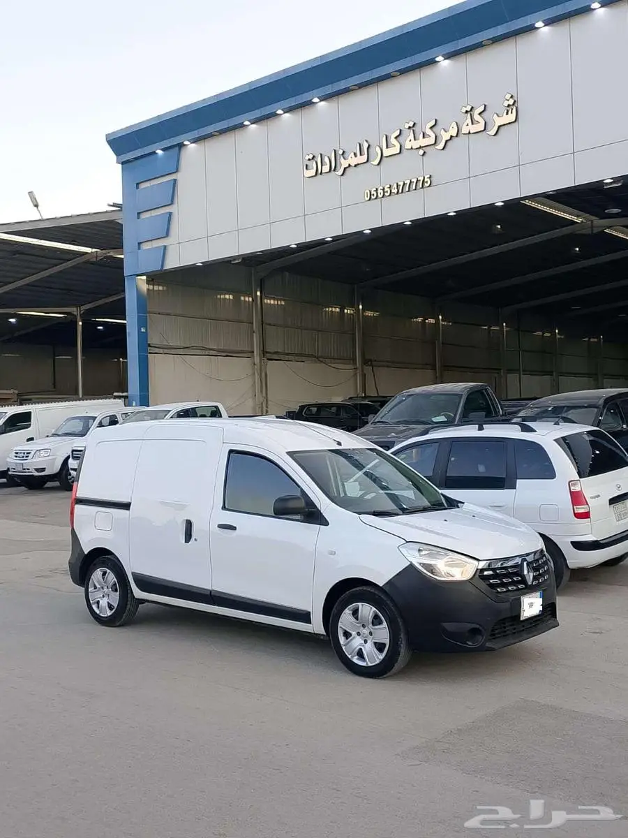 رينو دوكر فان موديل 2022 5
