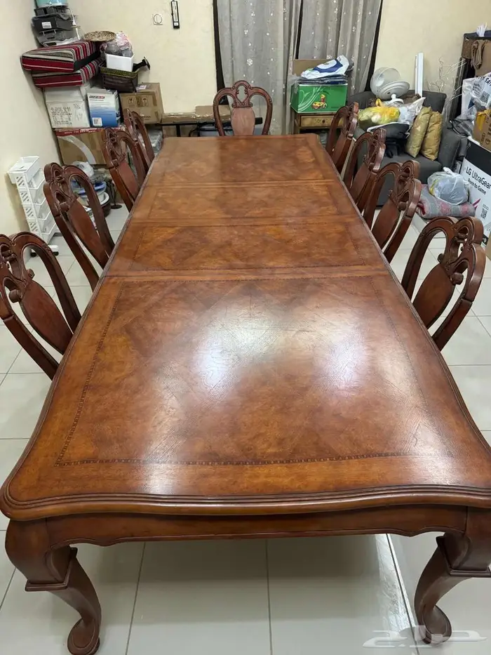 طاولة طعام مع الكراسي   خزانة جانبية (طقم) غير مستخدمه 0