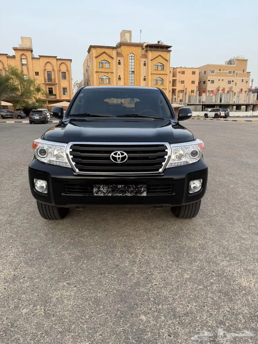 لند كروزر 2014 جي اكس 3