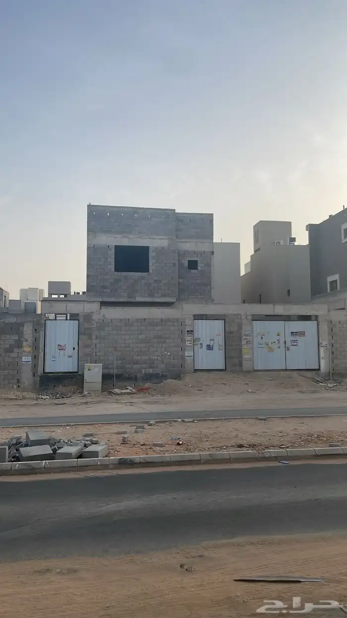 للبيع فيلا في الجبيلة حي عقرباء 2