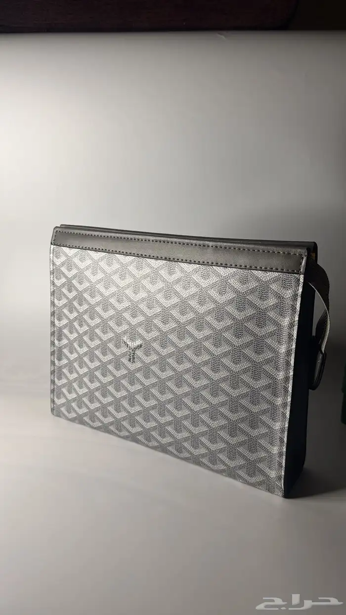 شوزات وسليبرات 34