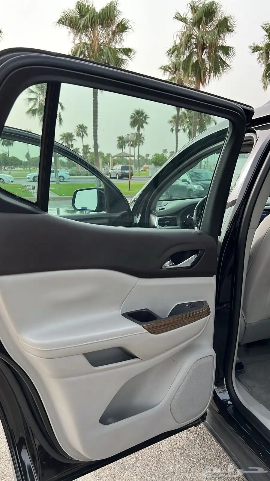 GMC اكاديا 2020 للبيع 10
