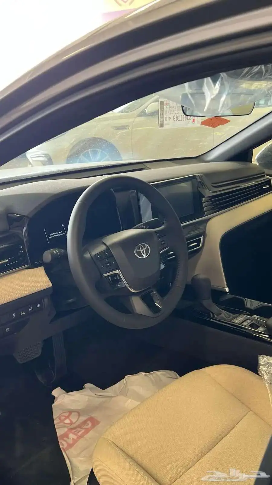 كامري E بلس هايبرد 2025 3