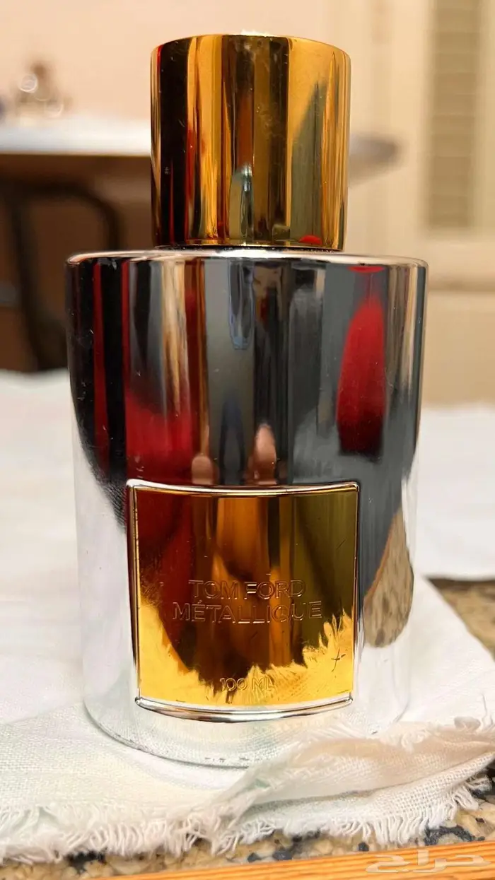 عطر توم فورد ميتاليك أودوبارفيوم 100مل اصلي ناقص 10  تقريبا 2