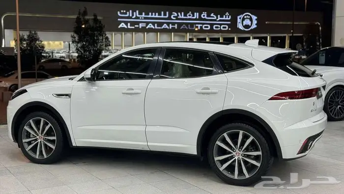 2018 جاكوار اي بيس E-PACE 5