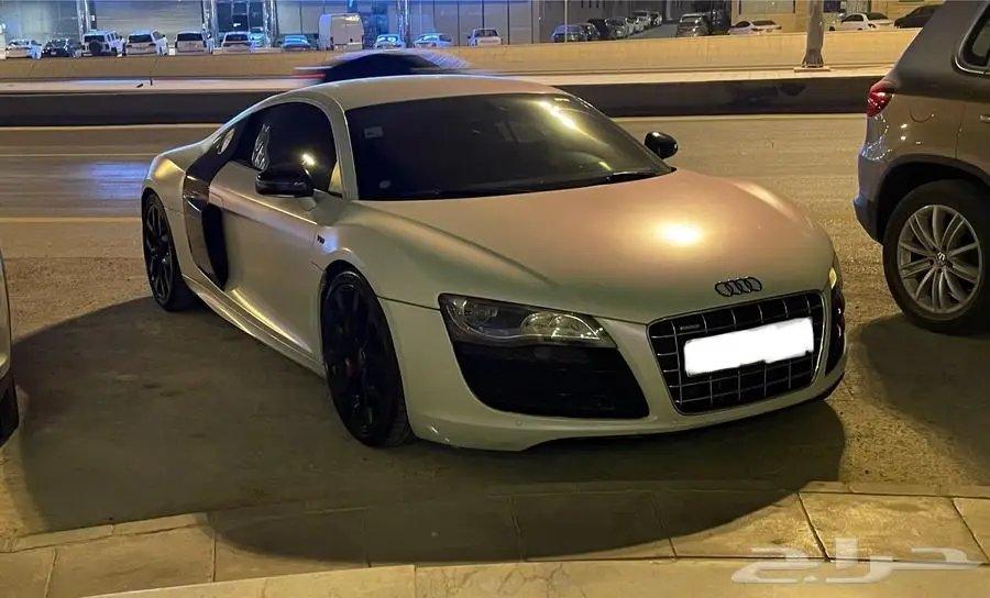 Audi R8 V10 2011 1