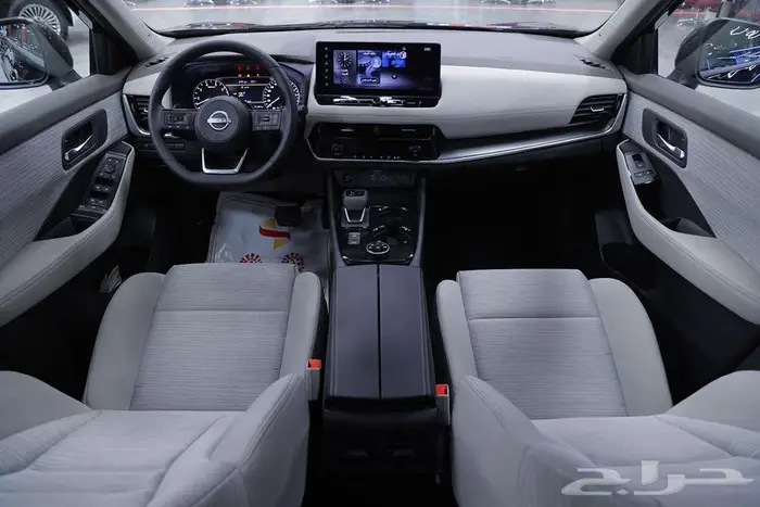 نيسان اكس تريل SV PLUS 4WD 2025 قوة رباعية وأناقة استثنائية 10