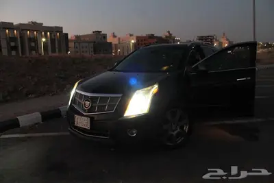 جيب كاديلاك SRX فل كامل أسود 2012 32