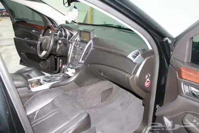جيب كاديلاك SRX فل كامل أسود 2012 8