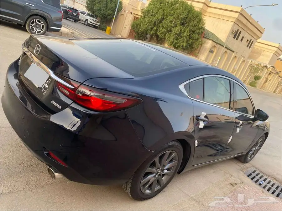 MAZDA6 1