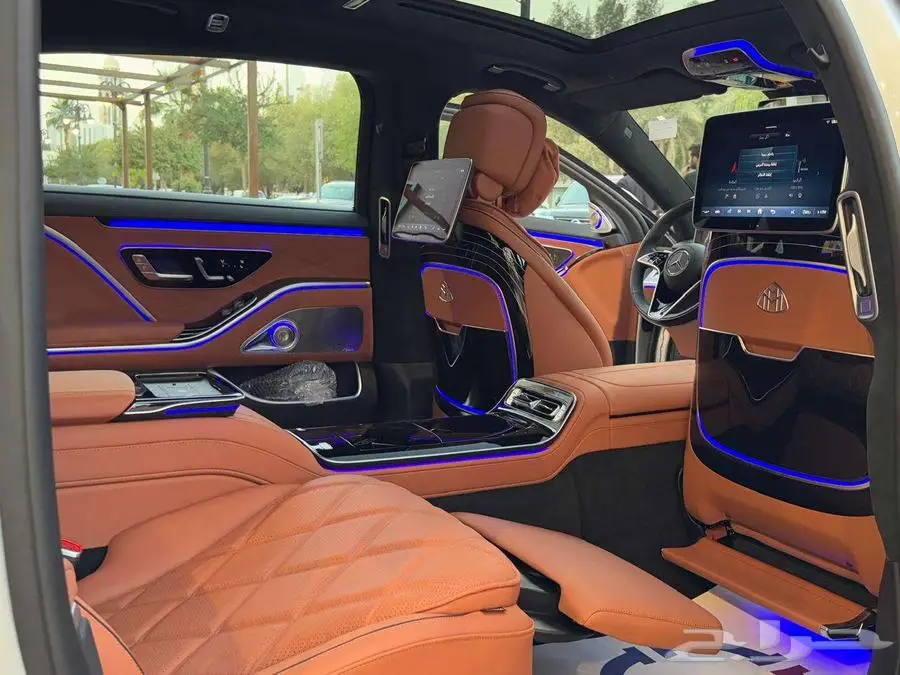 مرسيدس S580 مايباخ موديل 2025 10