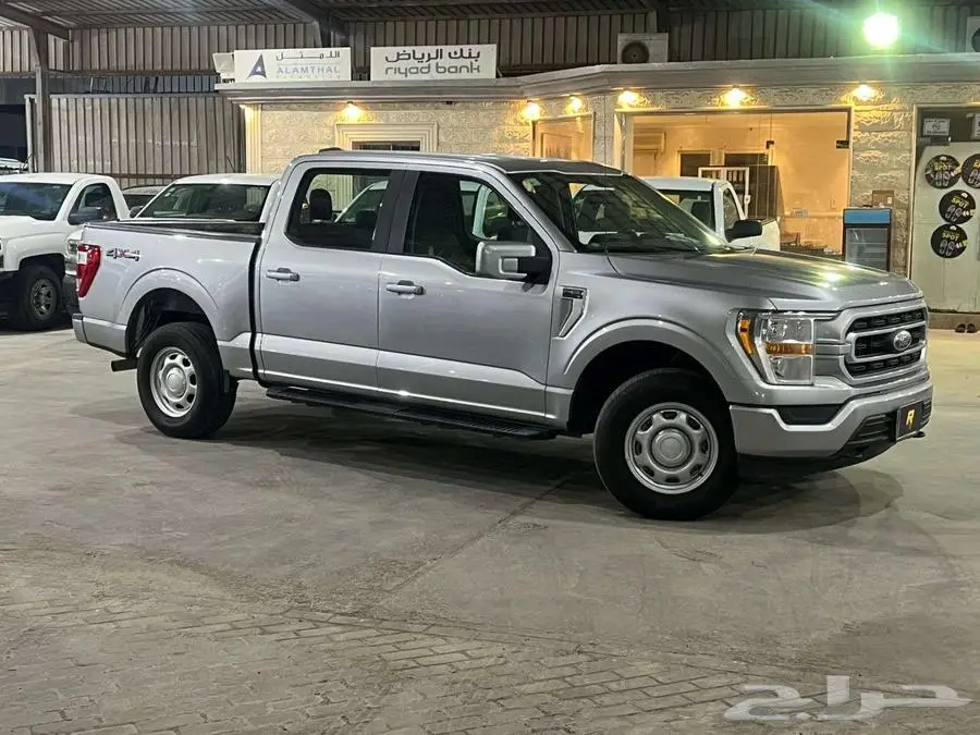 غمارتين فورد F150 XL دبل 2021 0