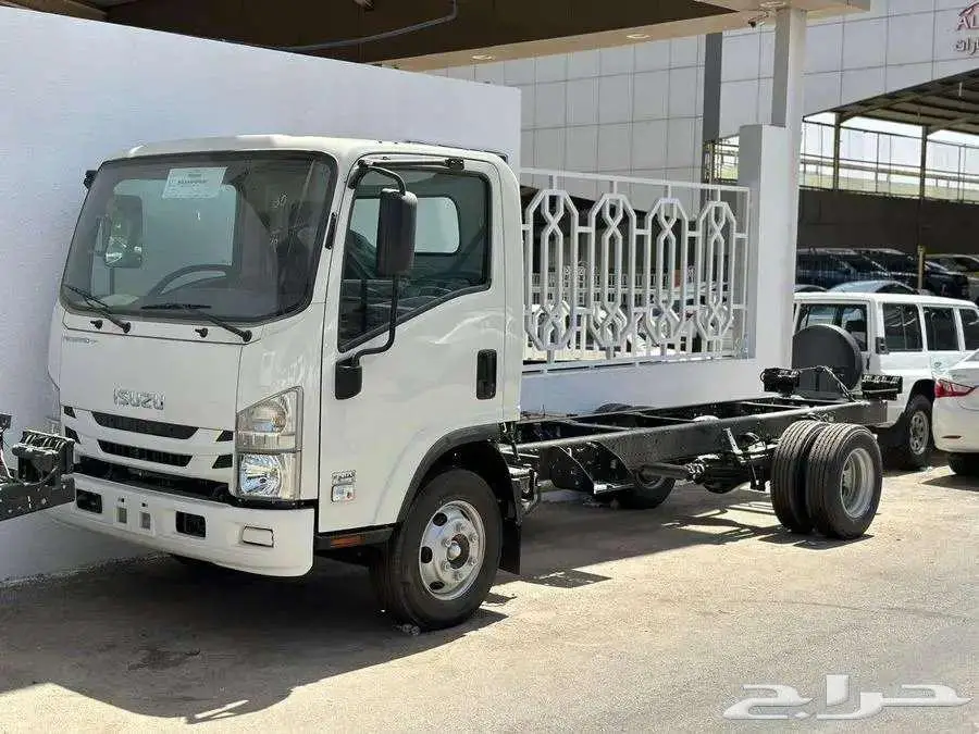 ايسوزو دينا كل المقاسات 2025 21
