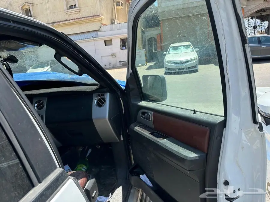 فورد اكسبيديشن 16