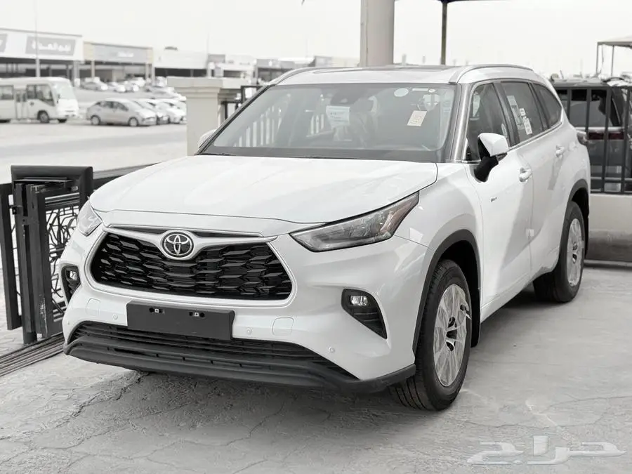 تويوتا هايلاندر نص فل GLE 2025 2