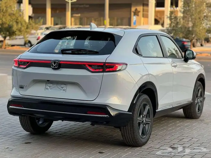 هوندا EX -HRV فل كامل 2024- عرض خاص 3