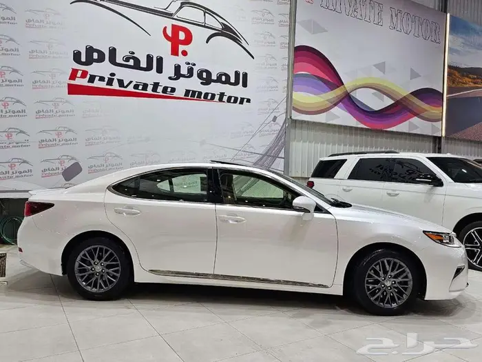 لكزس ES350 dd 2018 ( فل كامل أعلى فئه ) 10