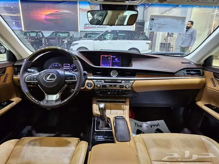 لكزس ES350 dd 2018 ( فل كامل أعلى فئه ) 12