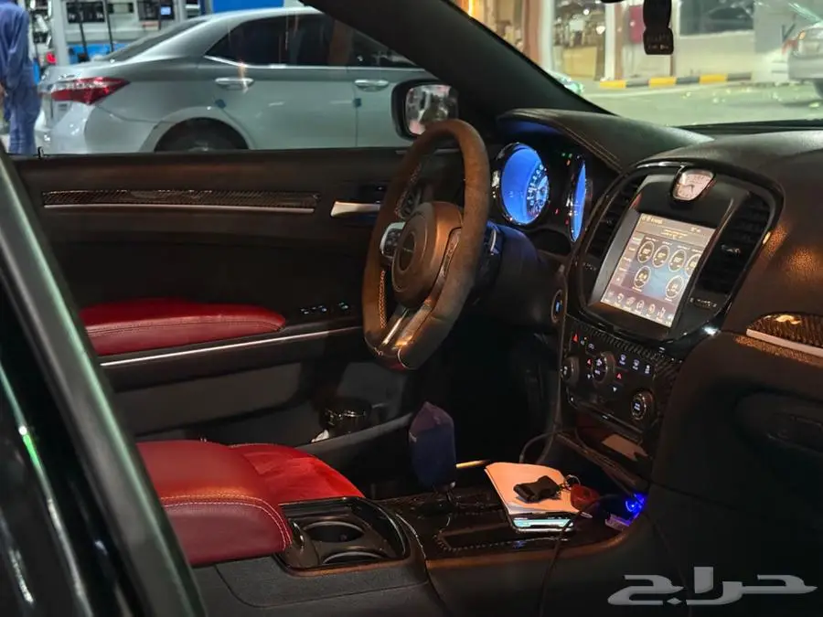 للبيع كلايزر 2013SRT 10