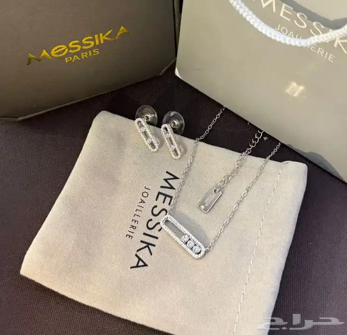 طقوم ماركات متنوعه نسائيه 18