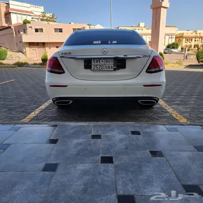 مرسدس E250 نظيفه جدا جدا 4