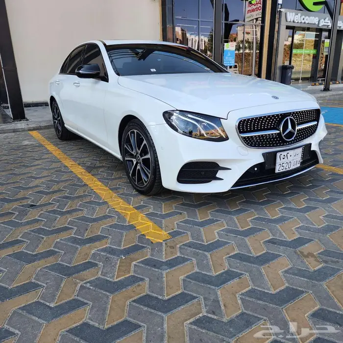 مرسدس E250 نظيفه مباع 2