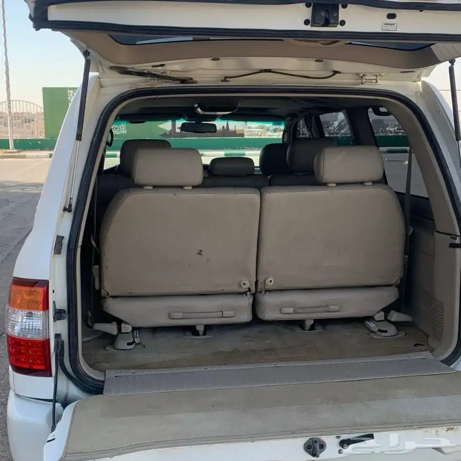 للبيع تويوتا لاندكروزر VX.R 2006 فل كامل 26