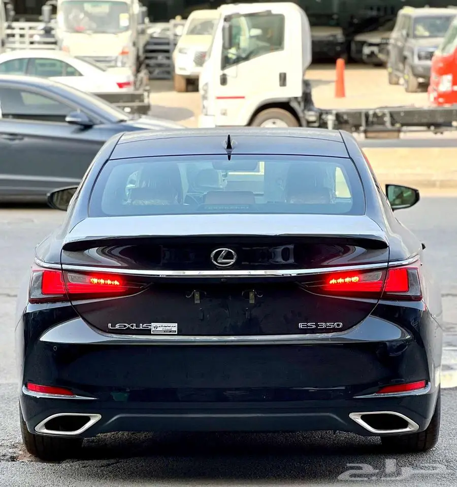 لكزس ES350 CC بريمي 2025 4