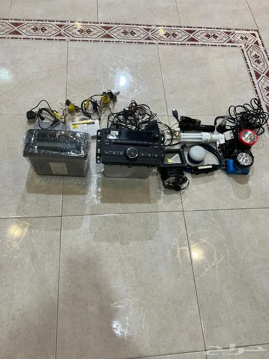 أغراض ولمبات للبيع 1
