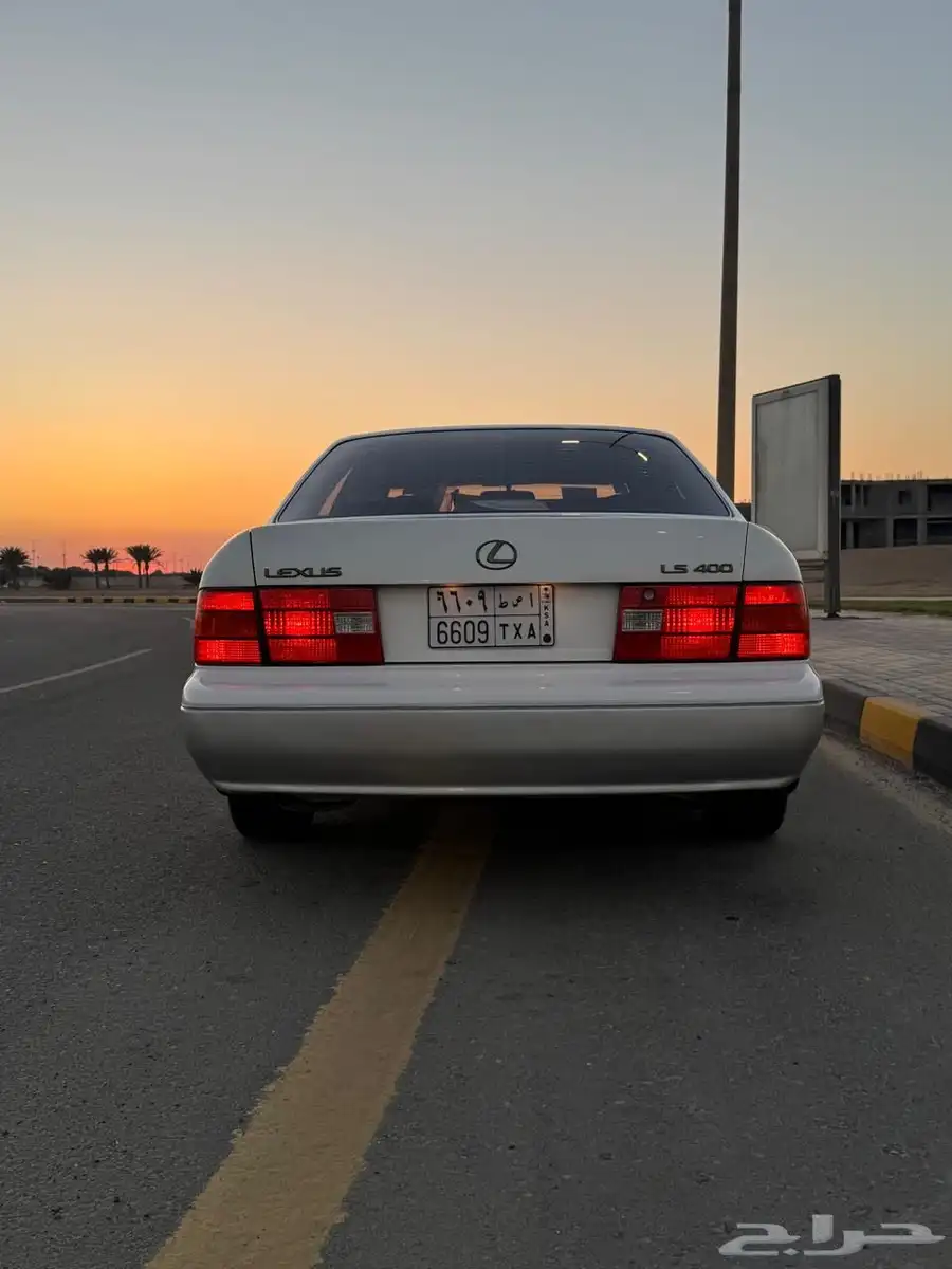 لكزس 400 للبيع 7