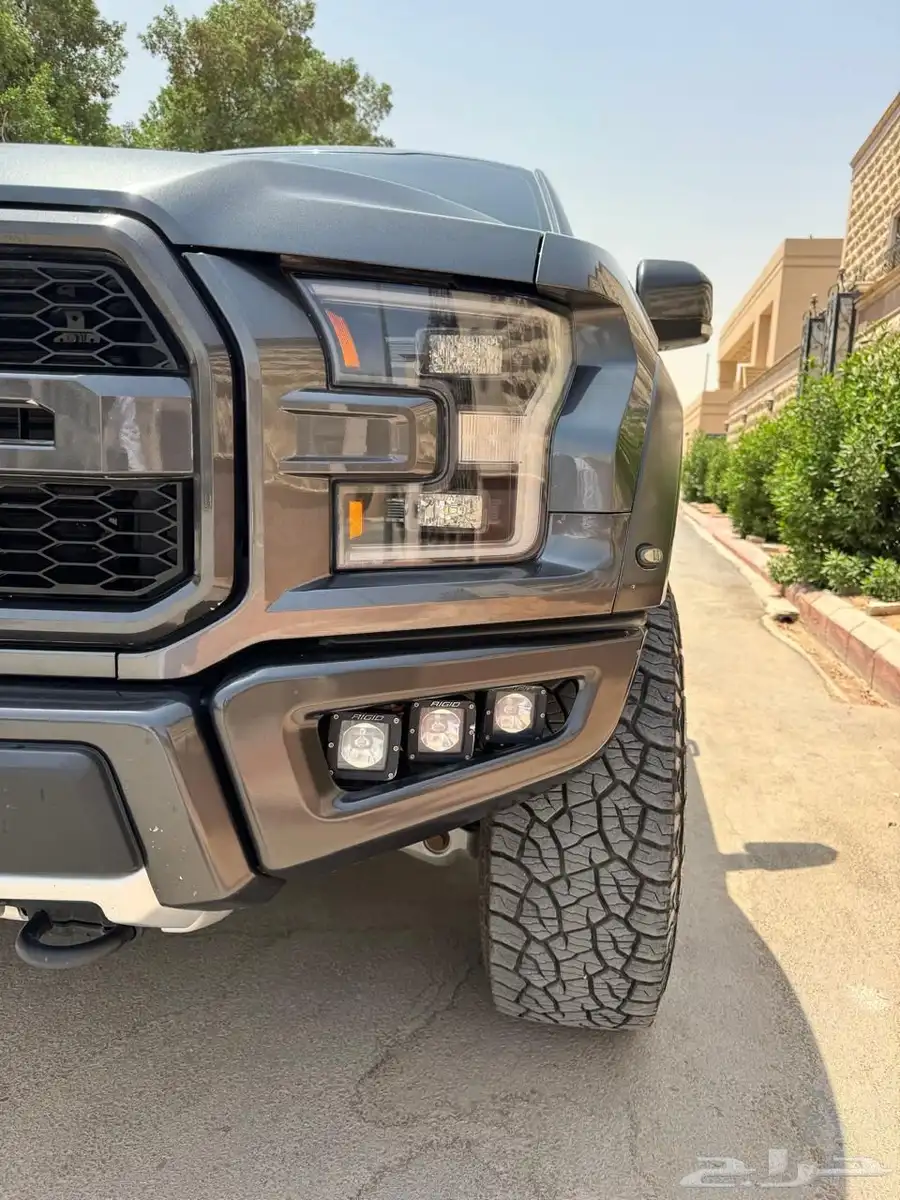 فورد رابتر 2020غمارة ونص فل كامل مقاعد ريكارو 13