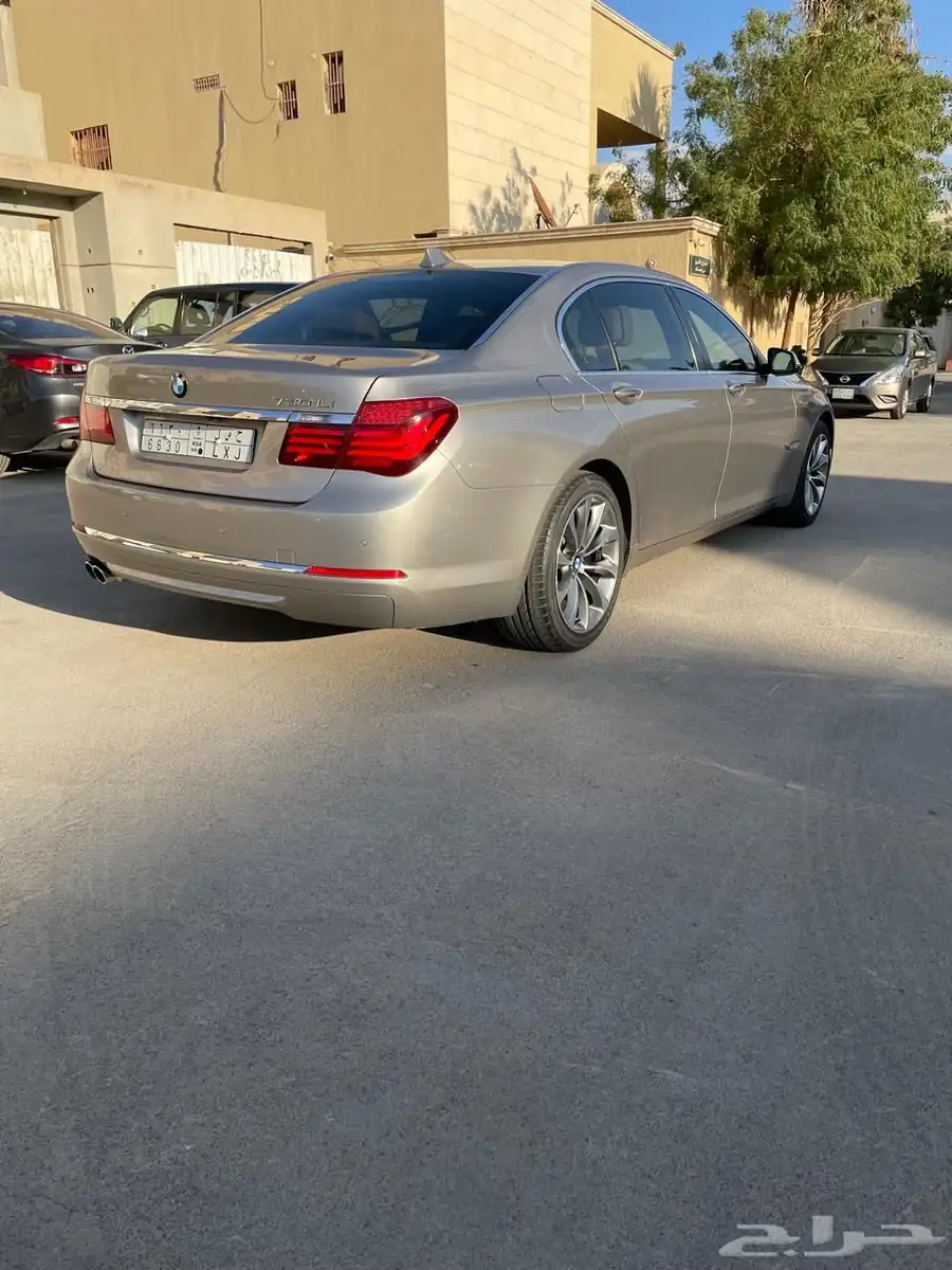 بي ام دبليو 730 BMW 730 3