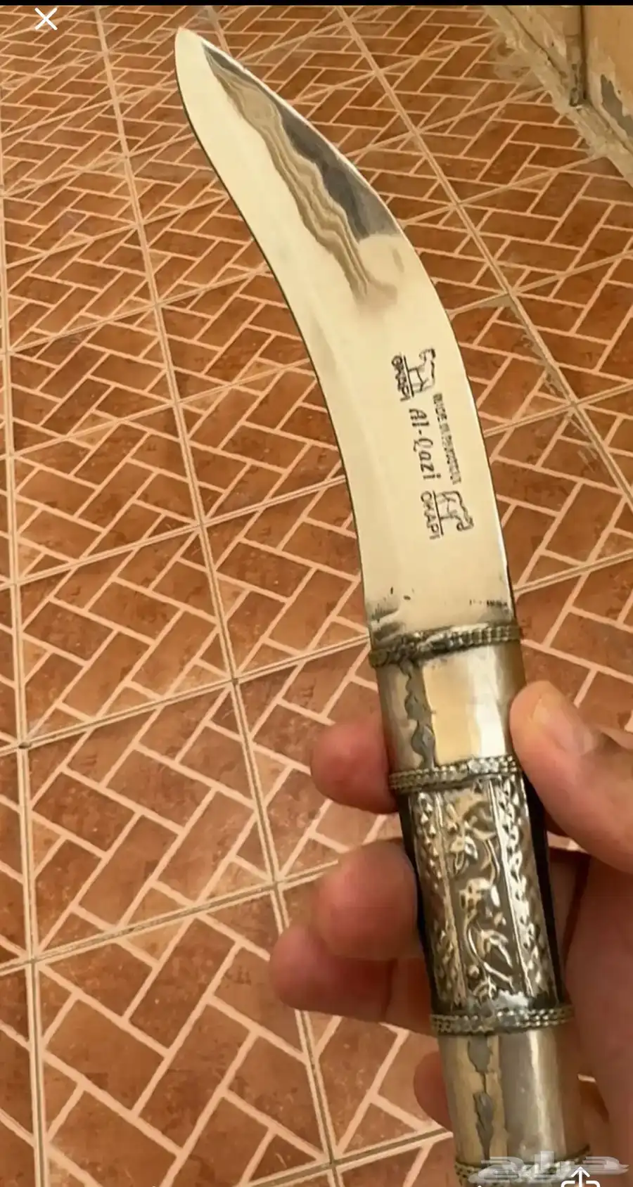 اعرض لكم سكين درجه اولي نوعه مبين عليه الحد موس ماشاءالله 1