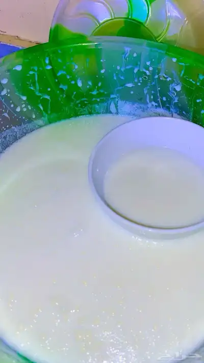 موجود عندنا لبن وسمن وزبدة 4