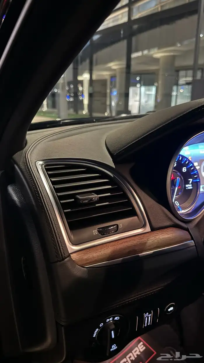 كرايسلر 3000km مخزن أكزيكتف v8 22