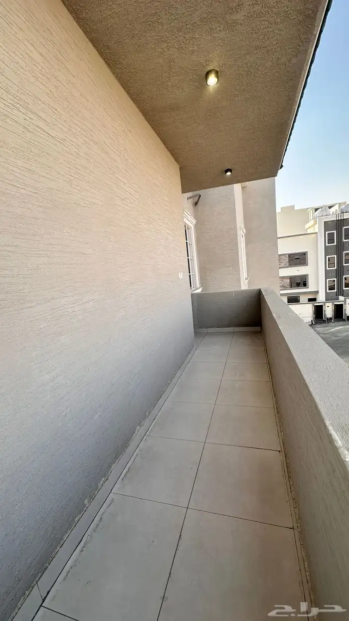 للبيع روفات علويه فاخره حي حطين بجوار مطار. ابها 8
