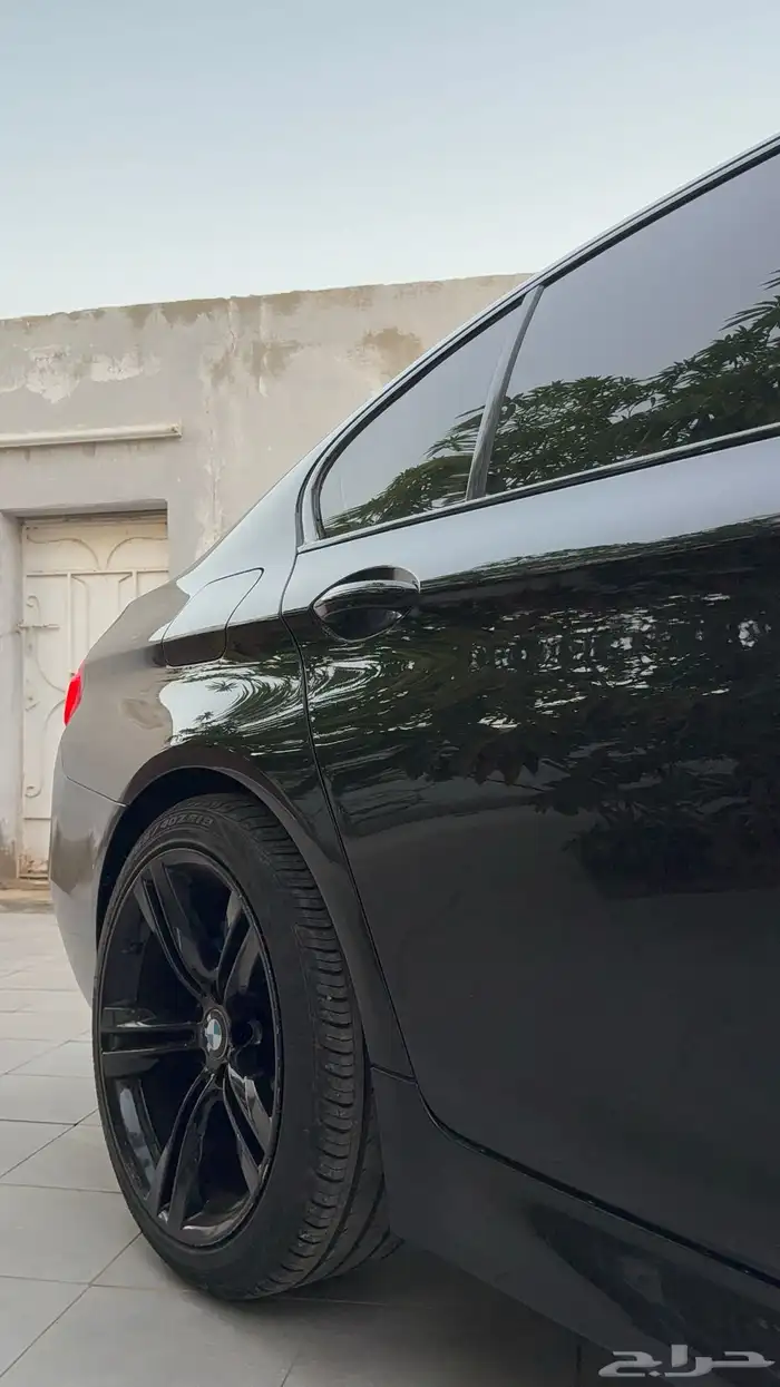 للبيع BMW الفئة الخامس 13