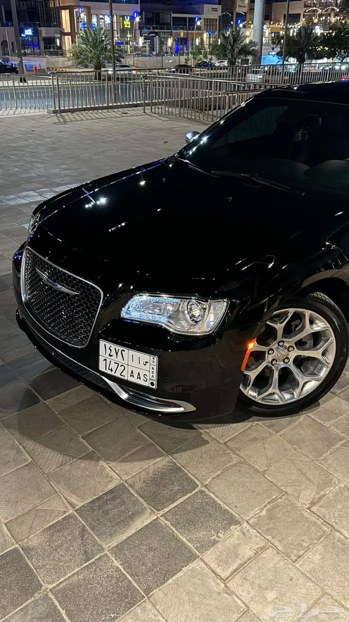 كرايسلر 3000km مخزن أكزيكتف v8 1