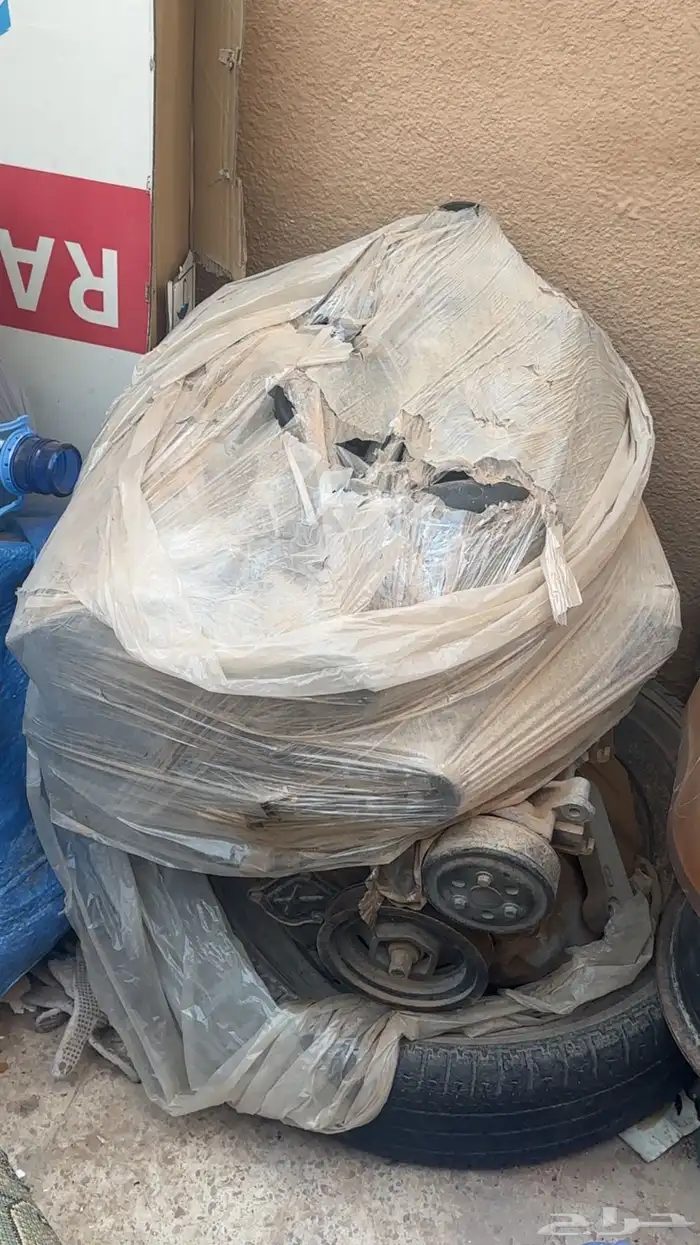 يوجد قطع مكينه هوندا اكورد 12 0