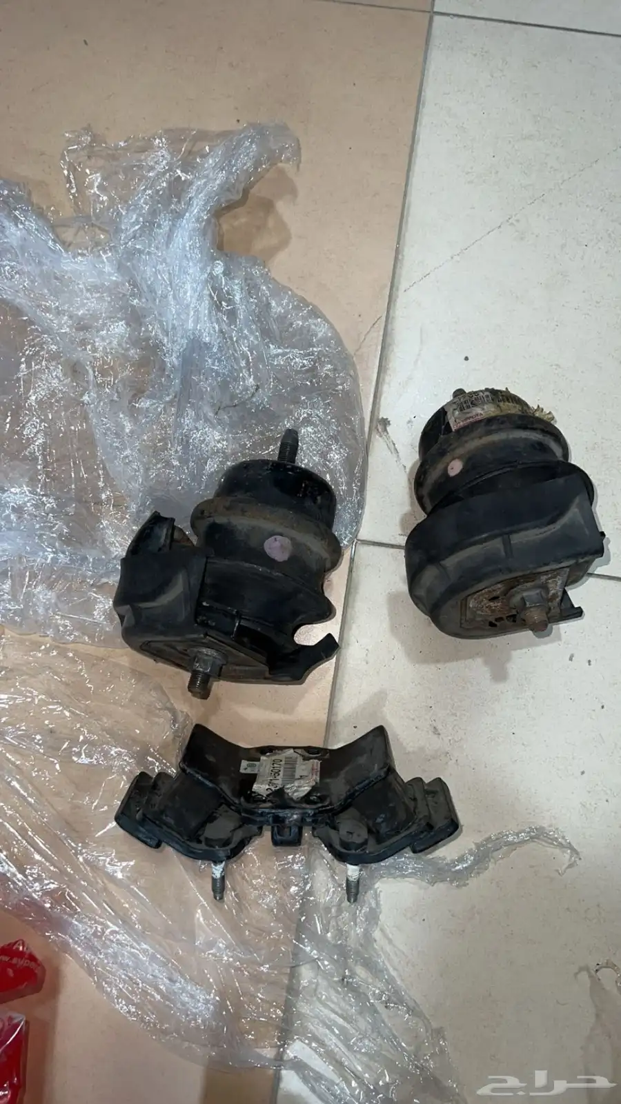 قطع غيار لكزس 430 - 400 35