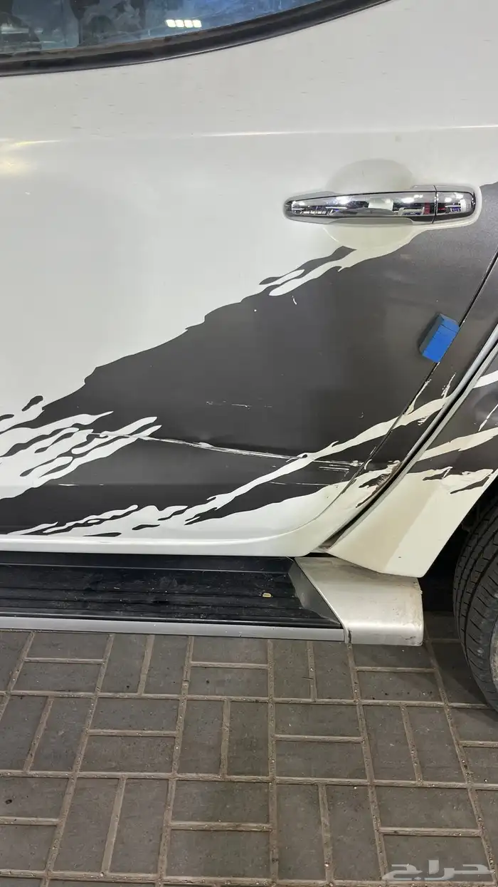 ميتسوبيشي L200 7
